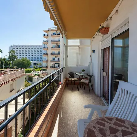 아파트 Albaida Ii 2b - South-facing, Sea Views, 150m From 네르하