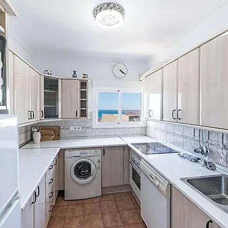 Albaida Ii 2b - South-facing, Sea Views, 150m From 아파트 네르하