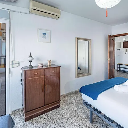 아파트 Albaida Ii 2b - South-facing, Sea Views, 150m From 네르하