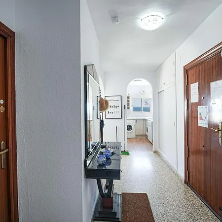 Albaida Ii 2b - South-facing, Sea Views, 150m From 아파트